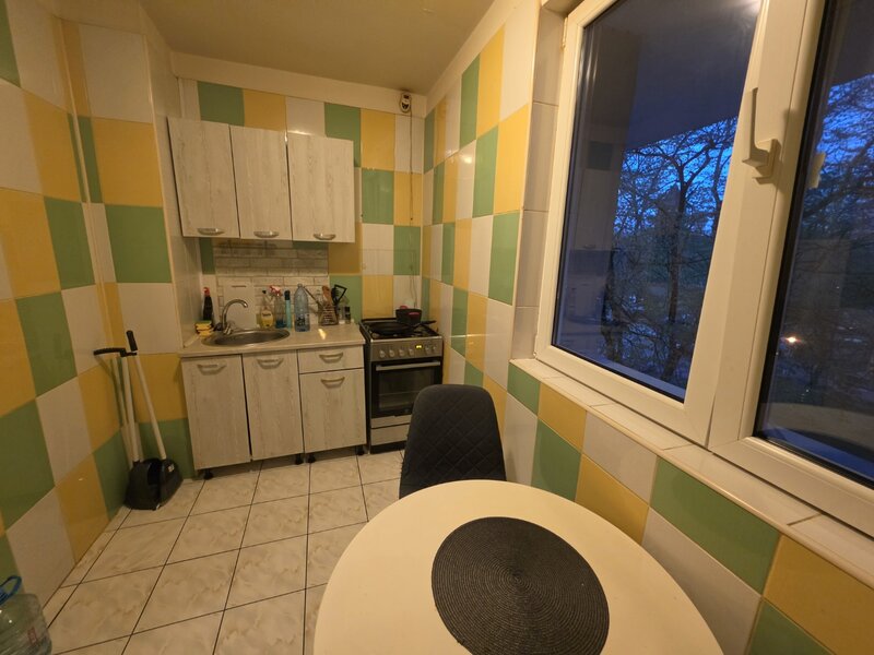 Piata Muncii, 15 minute metrou, Campia Libertatii, chiar pe Petrascu,