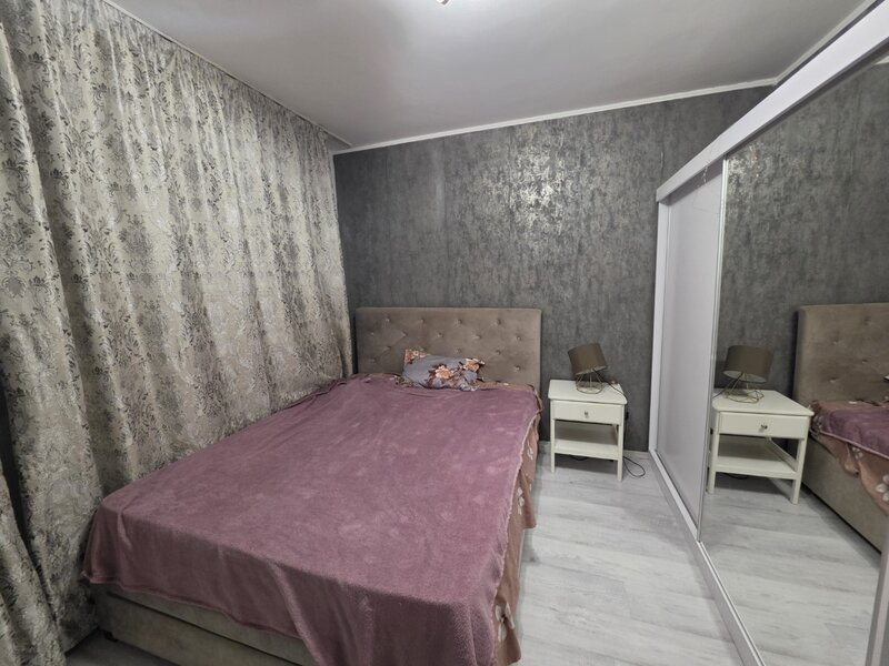 Piata Muncii, 15 minute metrou, Campia Libertatii, chiar pe Petrascu,